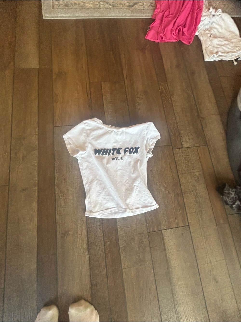 White Fox Boutique White Graphic Crop Tee